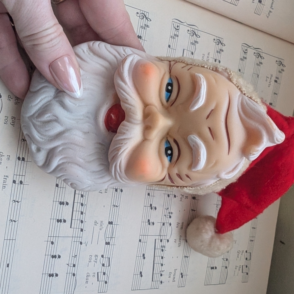 Vintage Santa Claus Holiday Ornament - Picture 4 of 7